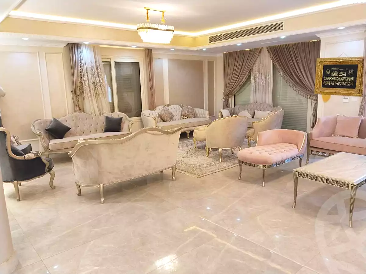 فيلا بـ١٠ غرف نوم في بلاجيو، صورة ١٢ من ٣٢