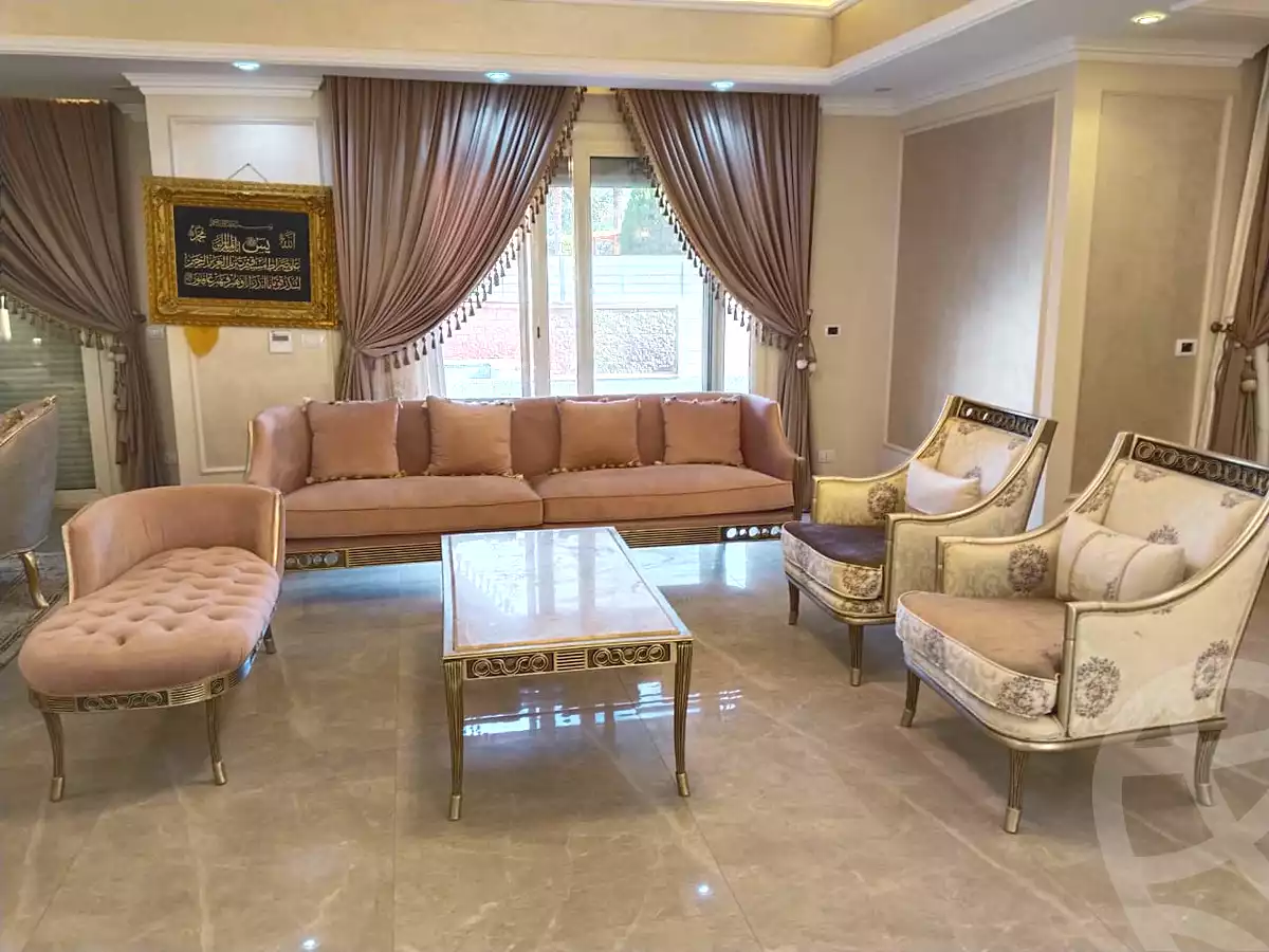 فيلا بـ١٠ غرف نوم في بلاجيو، صورة ١١ من ٣٢