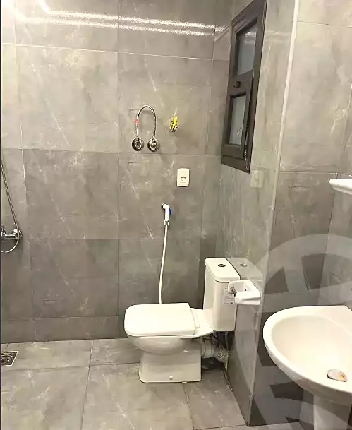 https://aqarmap.com.eg/ar/listing/7140221-for-rent-port-said-kmbwnd-fy-bwr-s-yd-porto-said-compound-amer-group