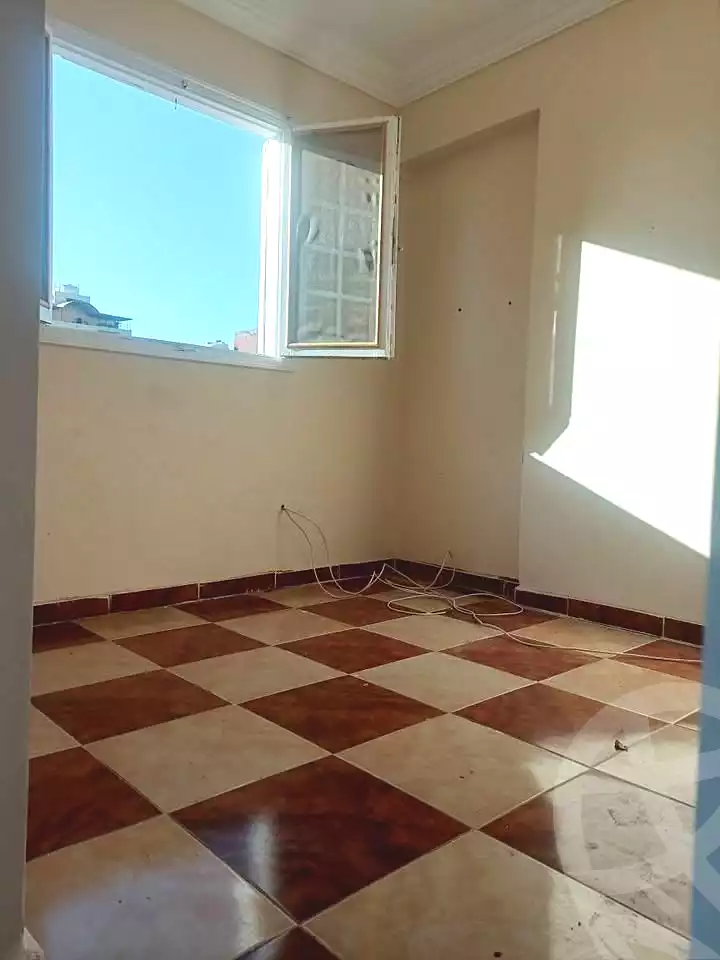 https://aqarmap.com.eg/ar/listing/7140266-for-sale-alexandria-sydy-bshr-sydy-bshr-bhry-shr-mhmd-njyb