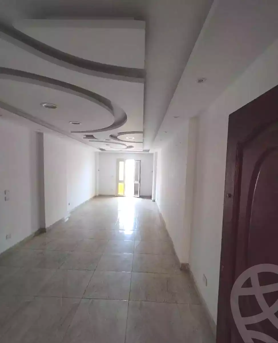 https://aqarmap.com.eg/ar/listing/7140267-for-sale-alexandria-el-mandara-alex-el-mandara-bahri-sidi-kamal-st