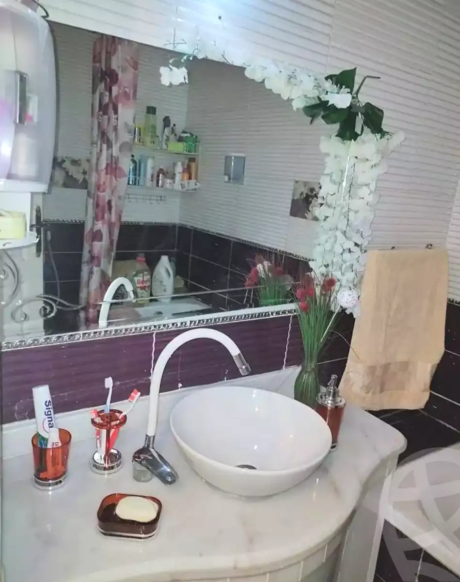 https://aqarmap.com.eg/en/listing/7140323-for-sale-alexandria-camp-cesar