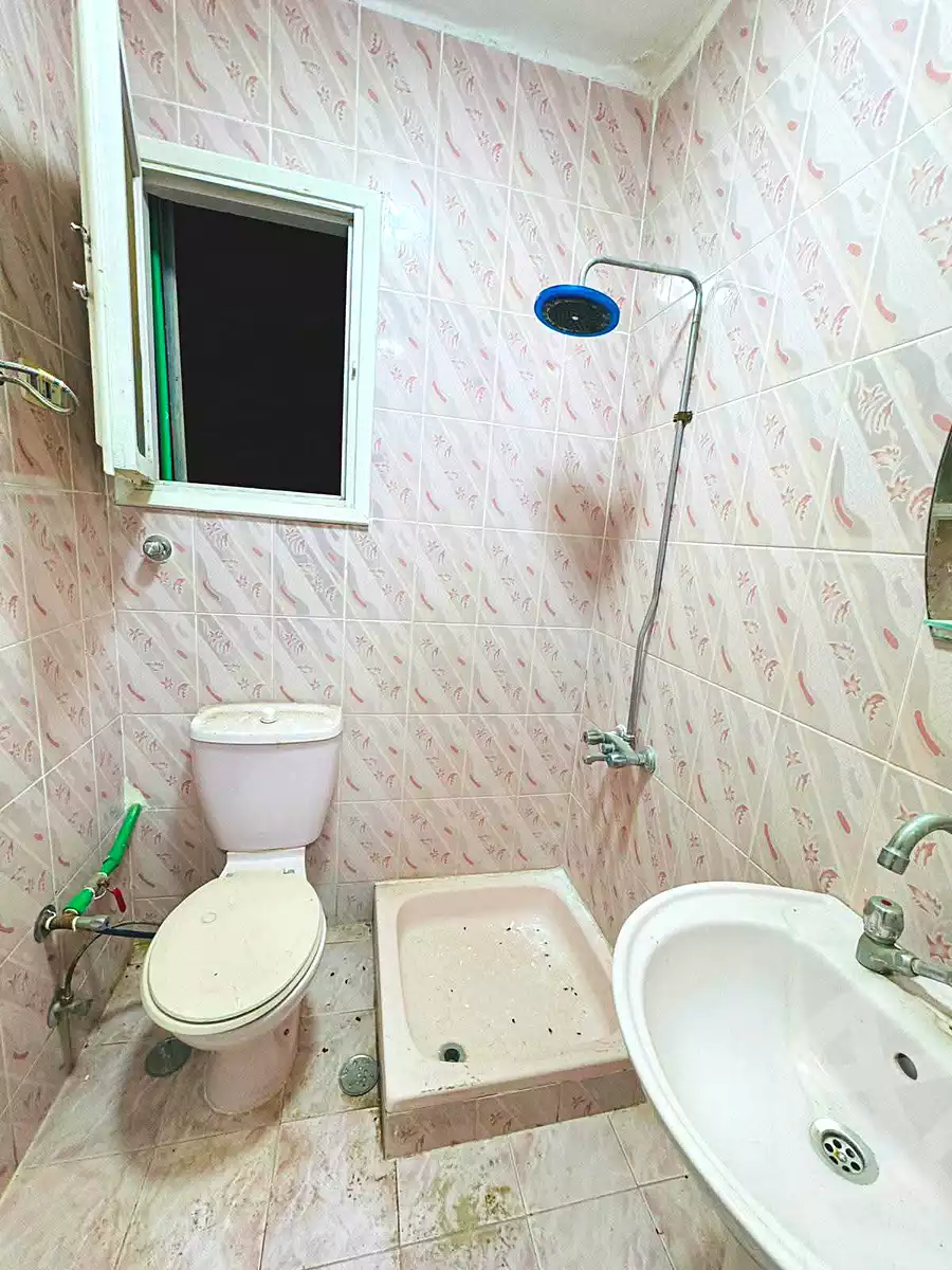 https://aqarmap.com.eg/en/listing/7140426-for-sale-alexandria-al-agamy-shataa-el-nakheel