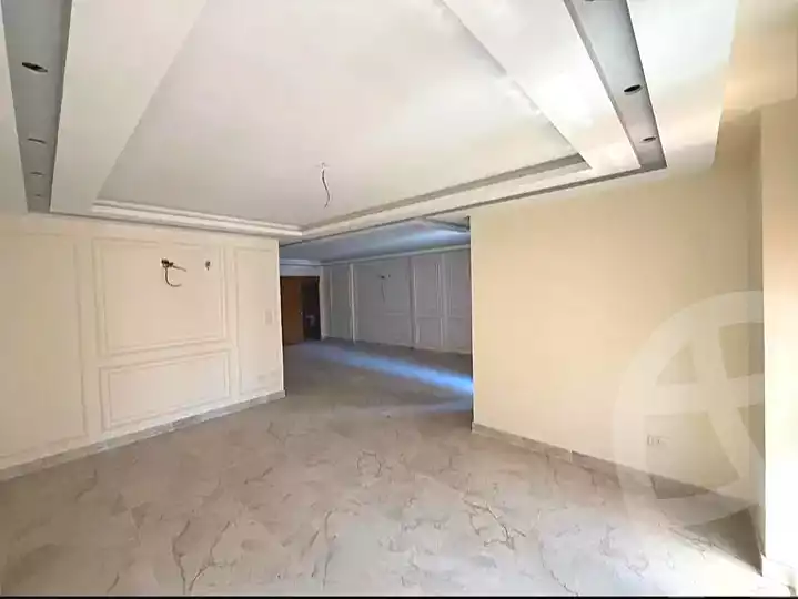 https://aqarmap.com.eg/ar/listing/7140529-for-rent-alexandria-roshdy-al-moaaskar-al-romani-st