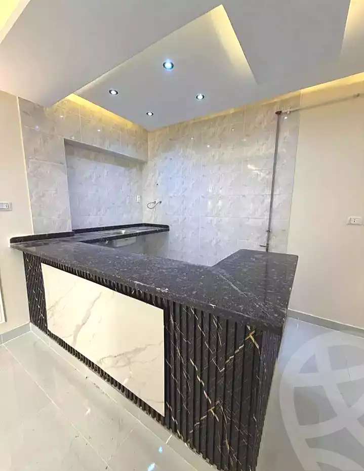 https://aqarmap.com.eg/ar/listing/7140620-for-sale-alexandria-lauran