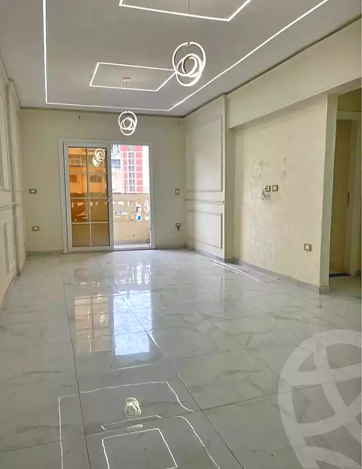 https://aqarmap.com.eg/ar/listing/7140785-for-sale-alexandria-el-asafra-l-sfr-bhry