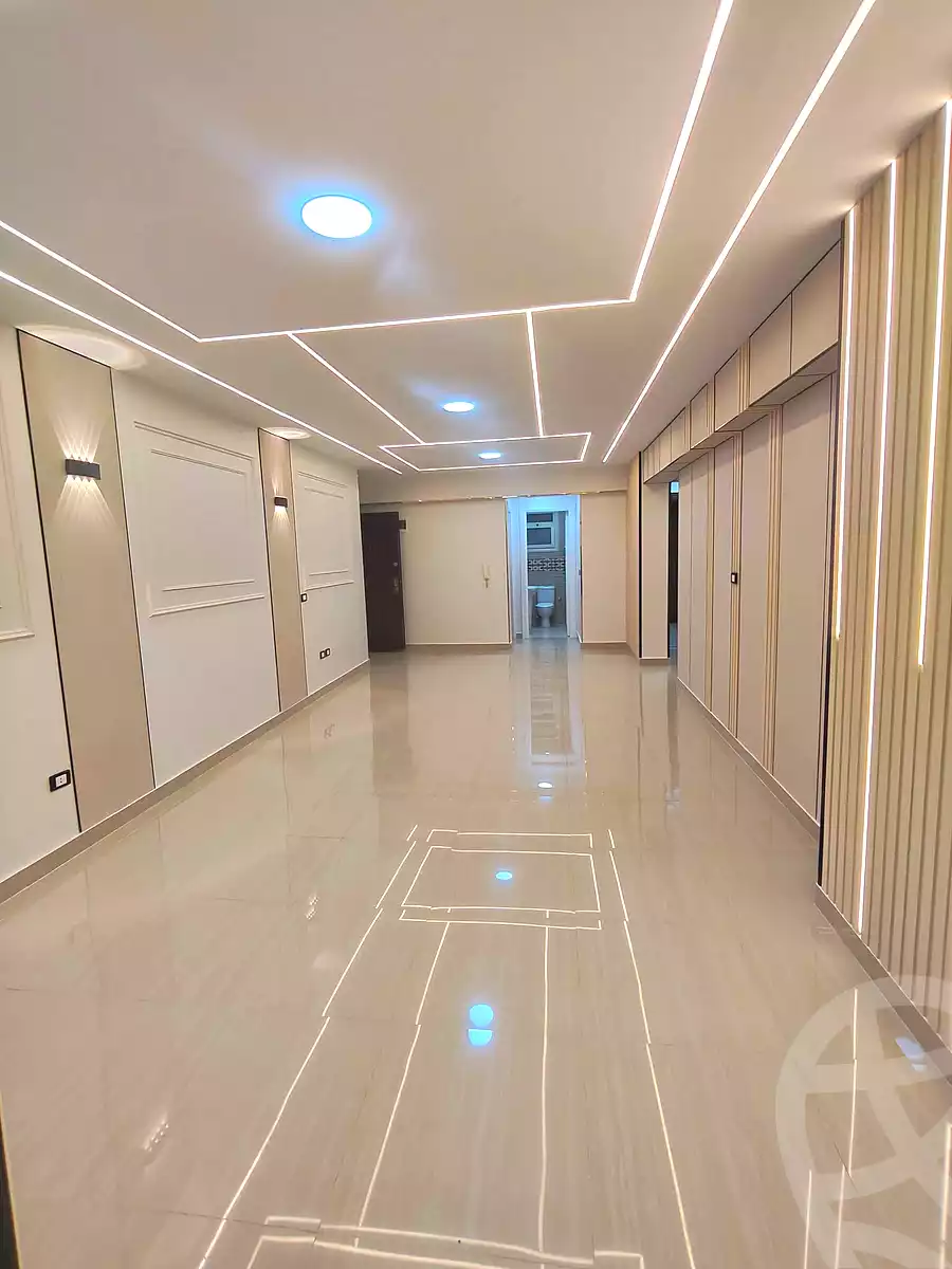 https://aqarmap.com.eg/ar/listing/7140829-for-sale-alexandria-sydy-bshr-sydy-bshr-bhry-shr-mhmwd-l-yswy
