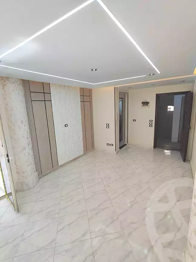 https://aqarmap.com.eg/ar/listing/7140994-for-sale-alexandria-sydy-bshr-sydy-bshr-bhry