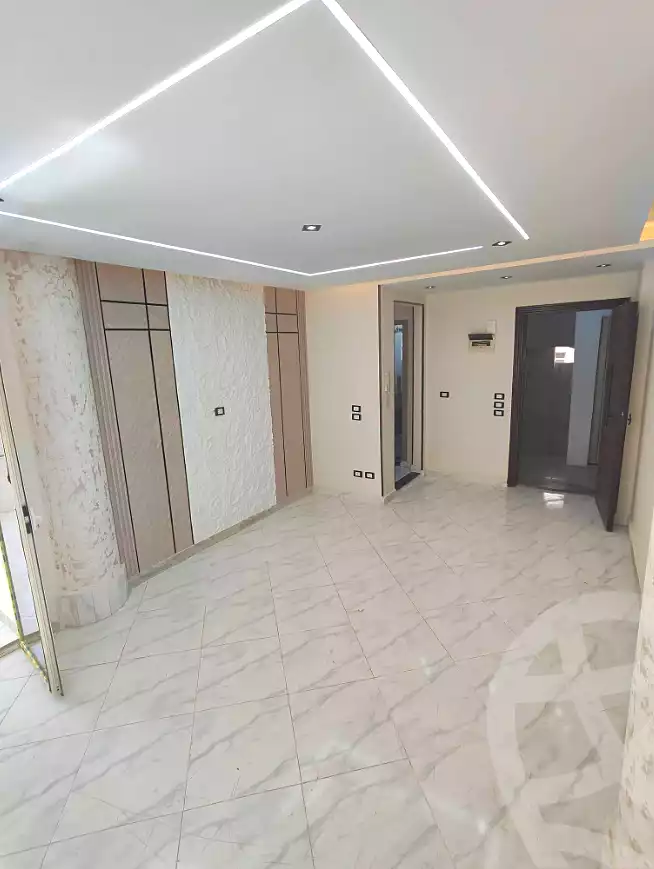 https://aqarmap.com.eg/ar/listing/7141029-for-sale-alexandria-sydy-bshr-sydy-bshr-bhry