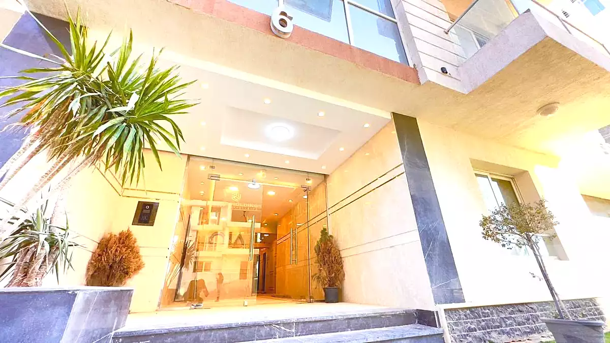 https://aqarmap.com.eg/ar/listing/7141051-for-sale-cairo-new-administrative-capital-r7-oia