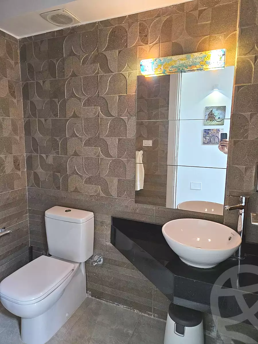 https://aqarmap.com.eg/ar/listing/7141117-for-sale-cairo-el-sheikh-zayed-city-el-hay-elthamen-area-1