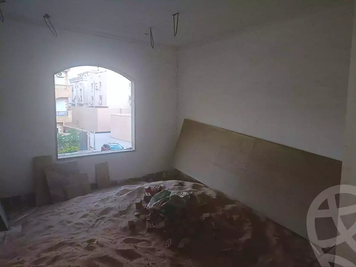 https://aqarmap.com.eg/en/listing/7141126-for-sale-cairo-new-cairo-compounds-kmbwnd-ldf-lwtny