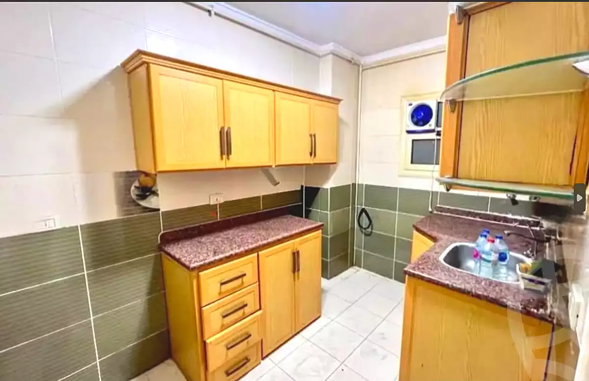 https://aqarmap.com.eg/en/listing/7141400-for-sale-alexandria-ganaklis-shr-bw-qyr-tryq-lhry