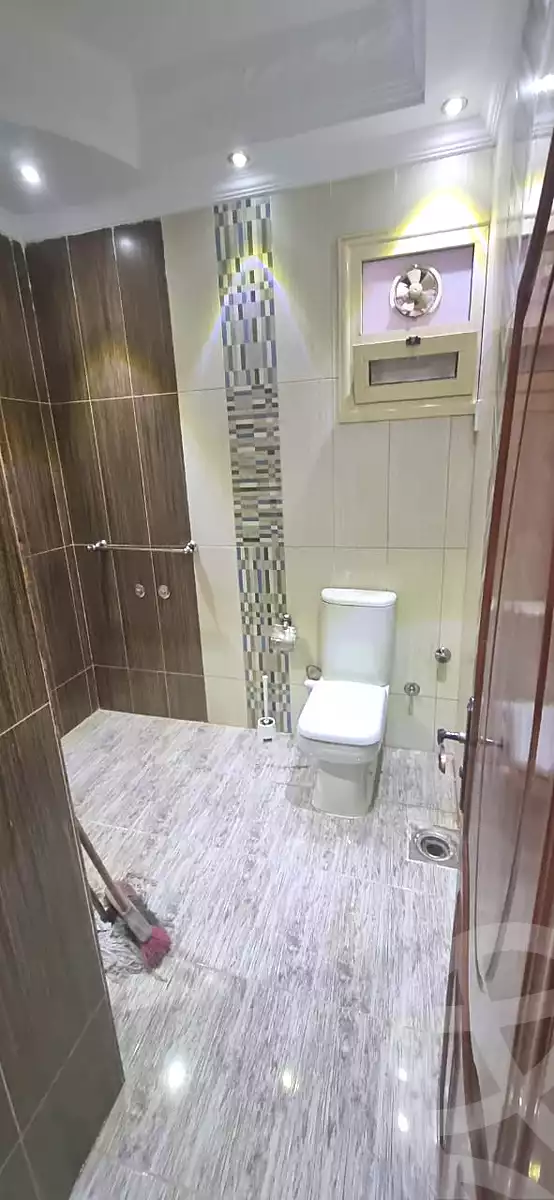 https://aqarmap.com.eg/ar/listing/7141496-for-sale-cairo-6th-of-october-el-ahyaa-neighborhood-3rd-al-hay-al-thalith-st
