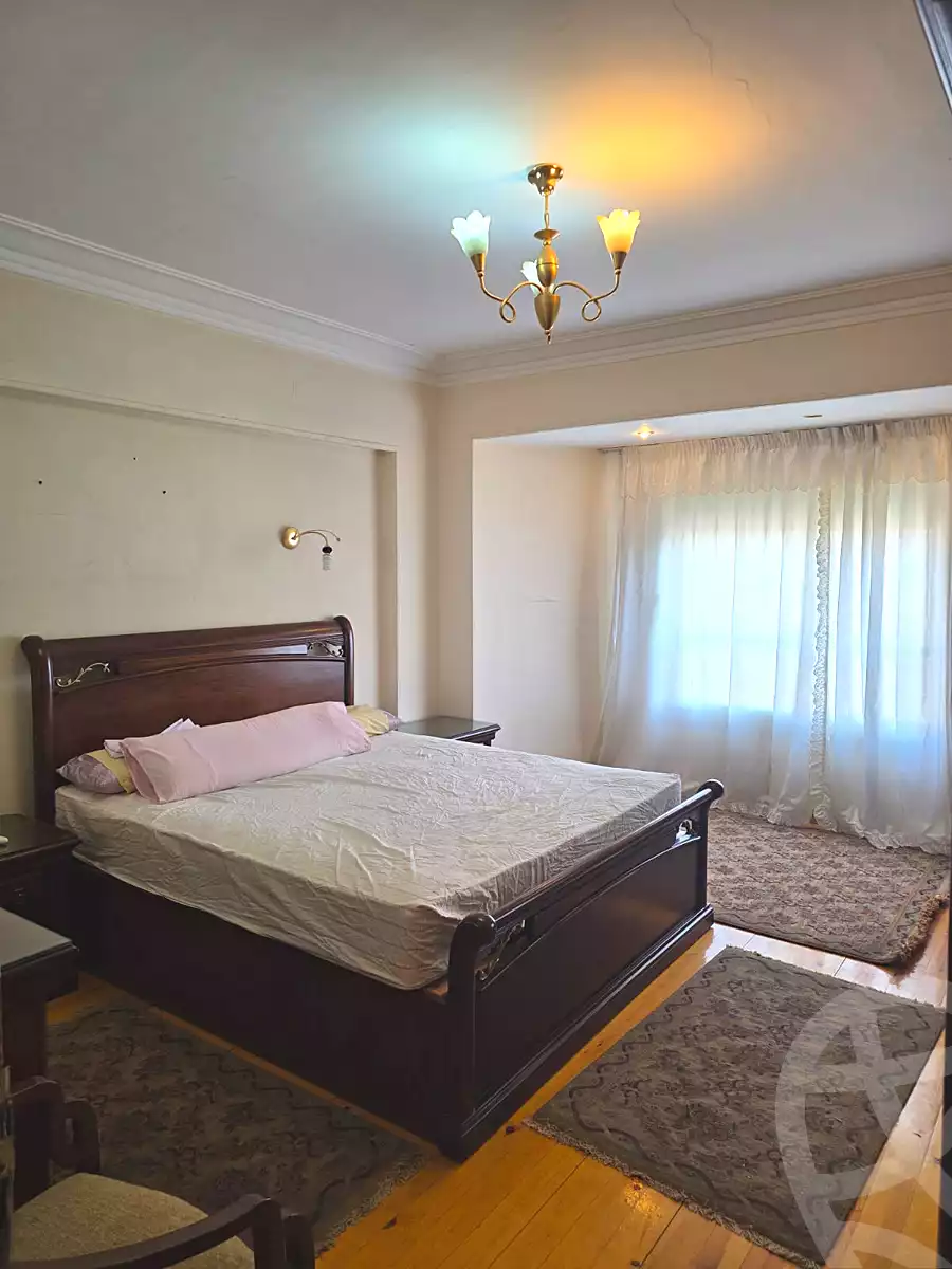 https://aqarmap.com.eg/ar/listing/7141540-for-rent-cairo-6th-of-october-el-hay-el-motamyz-first-touristic-village-el-shaheed-mohammed-abdul-latif-alshimi-st