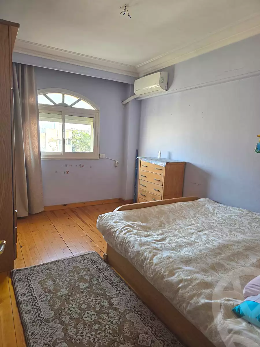https://aqarmap.com.eg/ar/listing/7141540-for-rent-cairo-6th-of-october-el-hay-el-motamyz-first-touristic-village-el-shaheed-mohammed-abdul-latif-alshimi-st