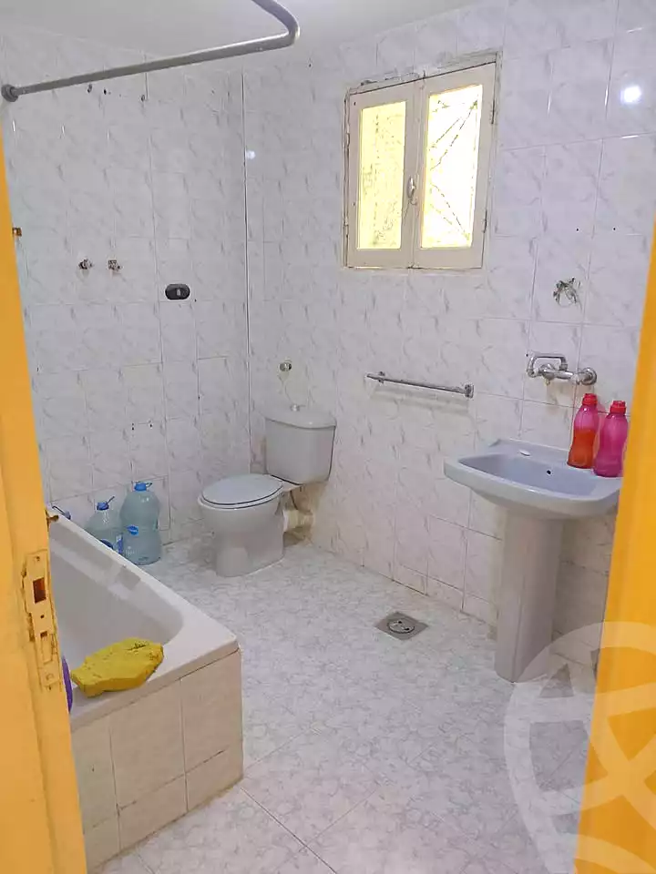 https://aqarmap.com.eg/en/listing/7141558-for-sale-alexandria-al-agamy-el-hanouvel-abd-el-moneam-gaber-st
