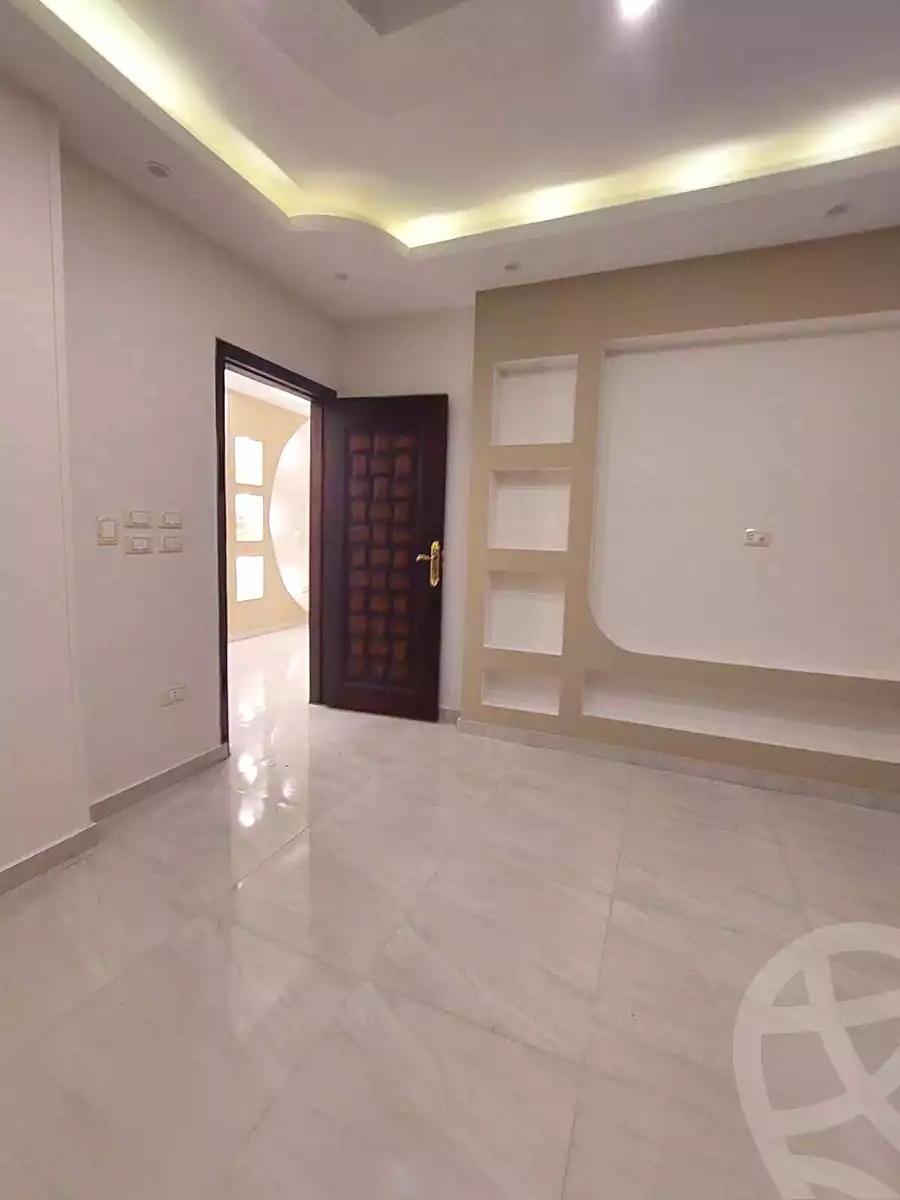 https://aqarmap.com.eg/ar/listing/7141625-for-sale-cairo-helwan-helwan-el-sharkeya-saleh-sobhy-st