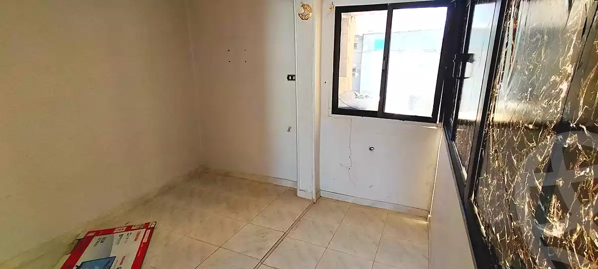 https://aqarmap.com.eg/ar/listing/7141649-for-rent-alexandria-moharram-bey-el-fardous-st