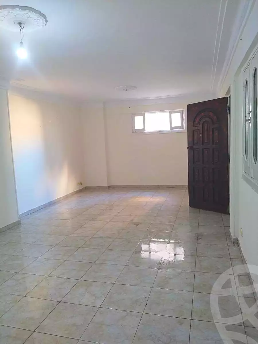 https://aqarmap.com.eg/ar/listing/7141757-for-rent-alexandria-sydy-bshr-sydy-bshr-bhry-shr-mhmwd-l-yswy