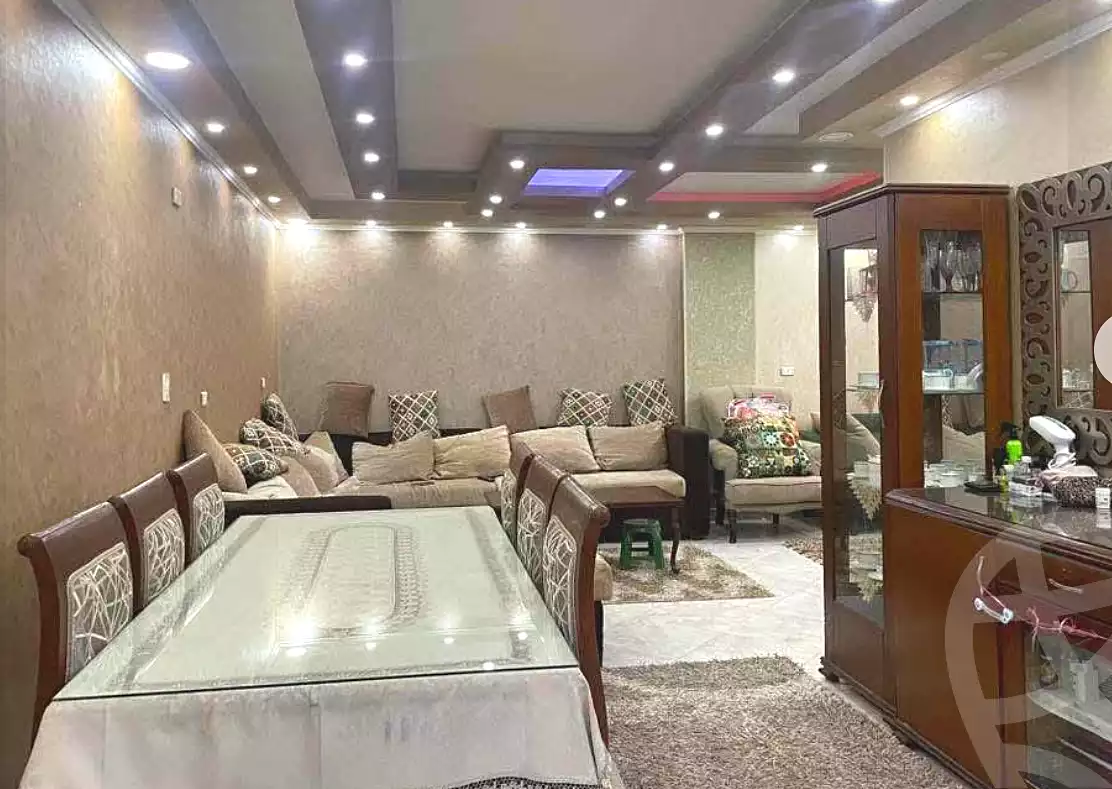 https://aqarmap.com.eg/en/listing/7141751-for-sale-cairo-helwan-mahmoud-zaki-st