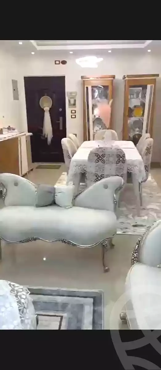 https://aqarmap.com.eg/ar/listing/7141826-for-sale-cairo-faisal-el-matbeaa-amr-ibn-al-aas-st