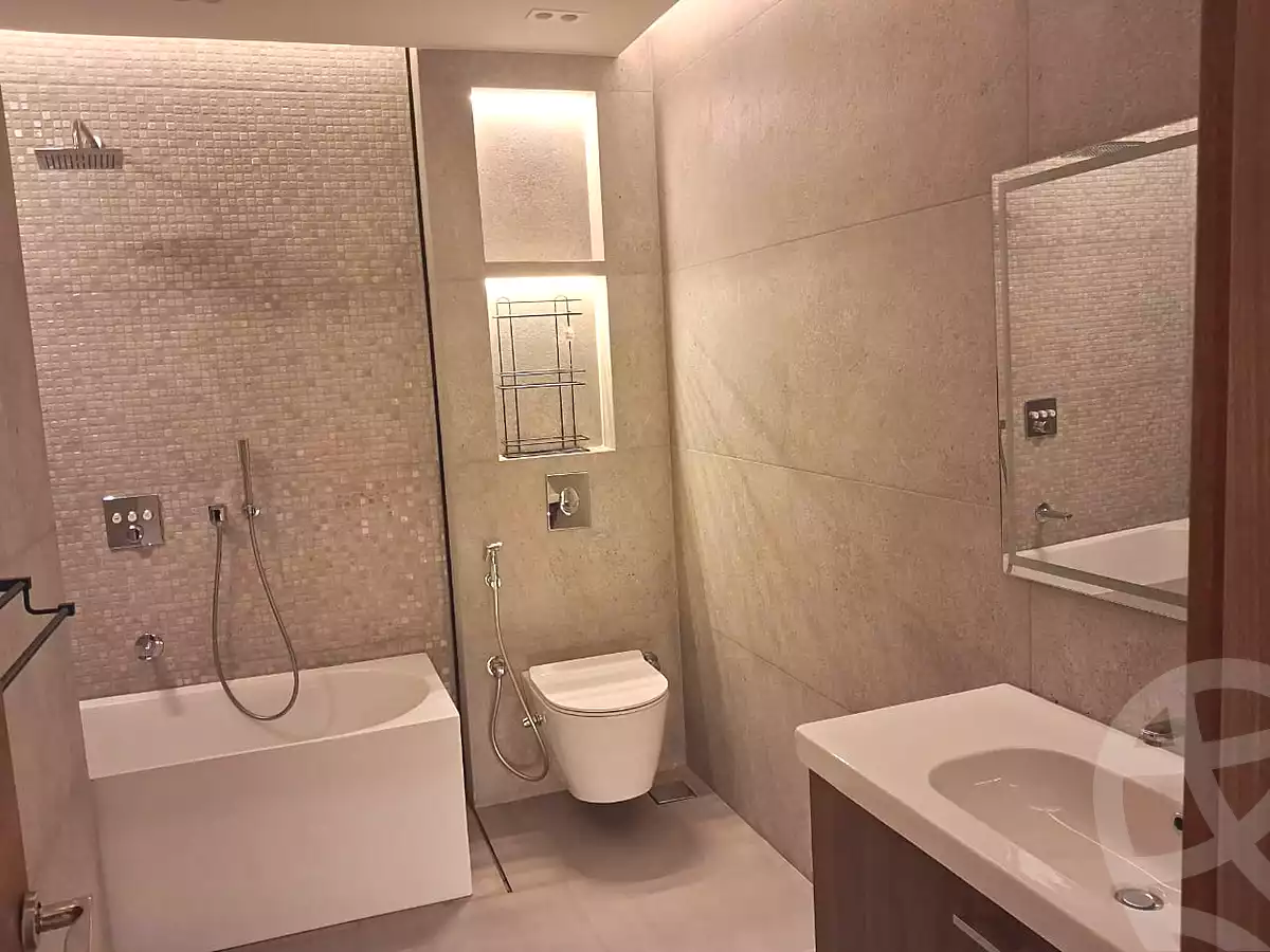 https://aqarmap.com.eg/ar/listing/7141815-for-rent-cairo-el-sheikh-zayed-city-compounds-el-khamayel