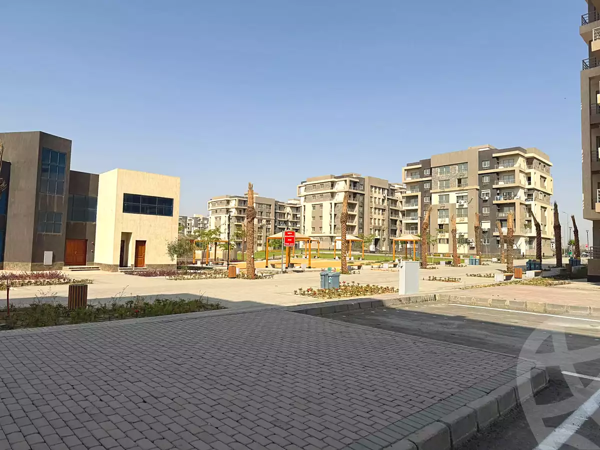 https://aqarmap.com.eg/ar/listing/7141833-for-rent-cairo-el-sheikh-zayed-city-compounds-jn-zyd