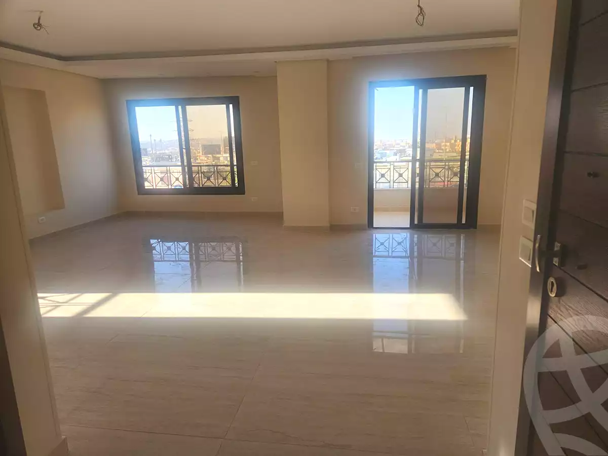 https://aqarmap.com.eg/ar/listing/7141926-for-rent-cairo-6th-of-october-el-tawsaat-el-shamalya-touristic-third-area