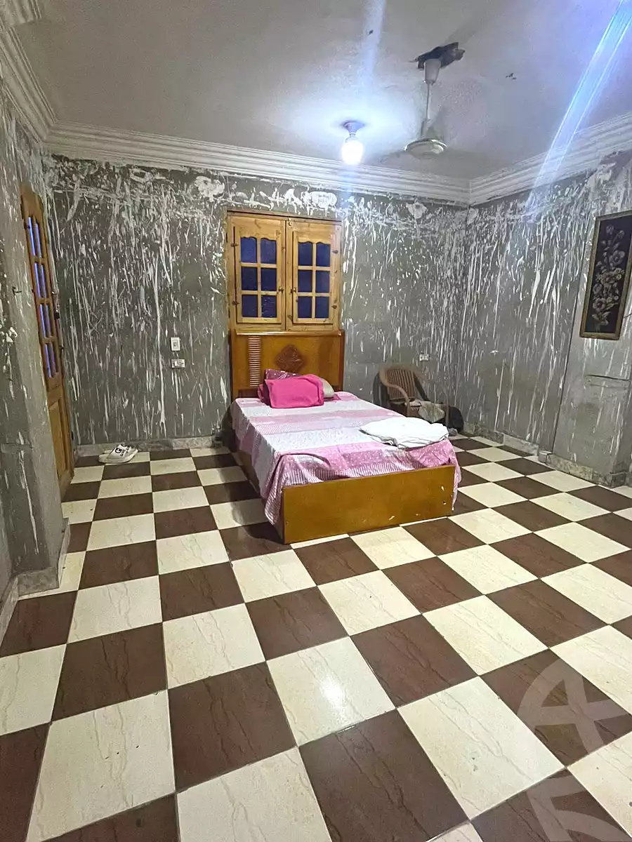 https://aqarmap.com.eg/en/listing/7142083-for-sale-cairo-faisal-kafr-tohormos-queen-nazli-st