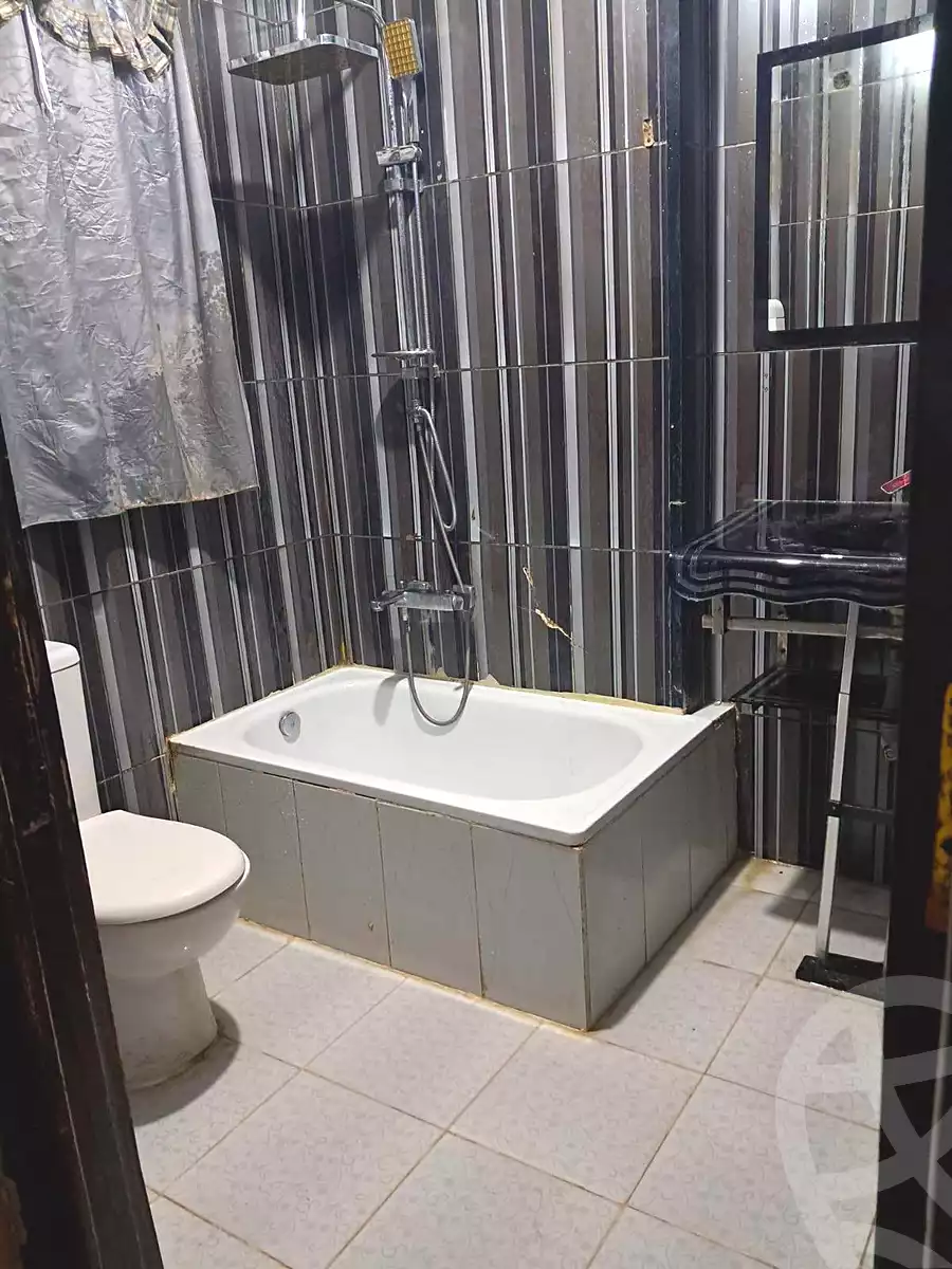 https://aqarmap.com.eg/ar/listing/7142106-for-sale-cairo-helwan-mnshy-yn-hlwn-rael-st