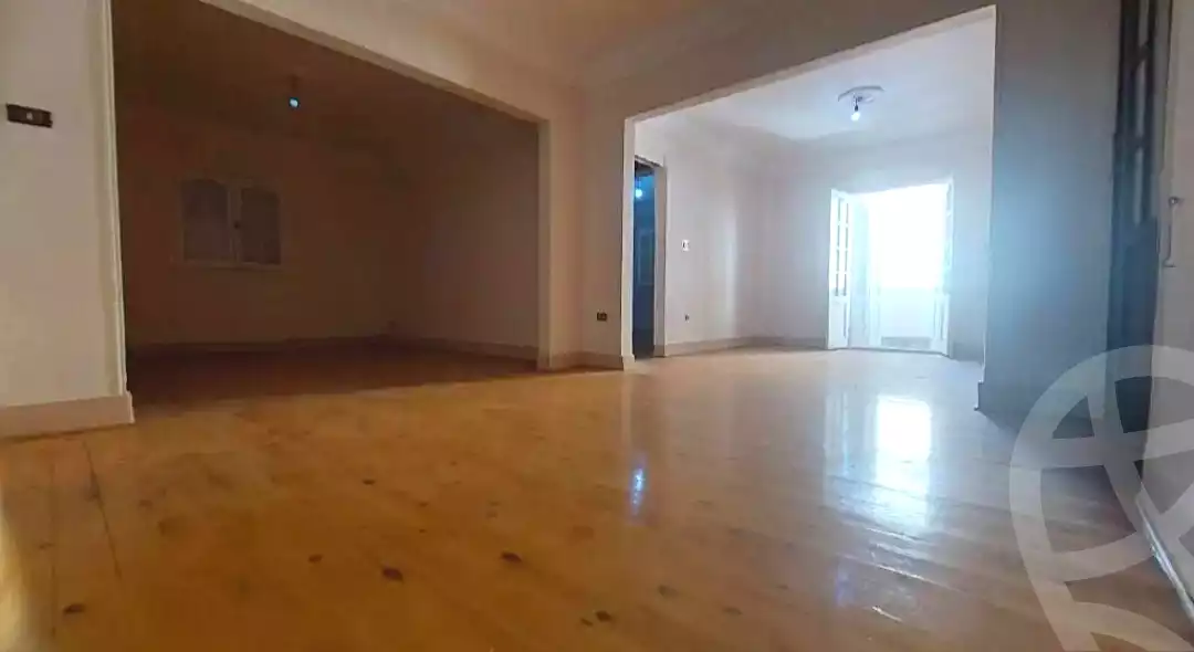 https://aqarmap.com.eg/ar/listing/7142191-for-rent-alexandria-miami-shr-jml-bd-lnsr