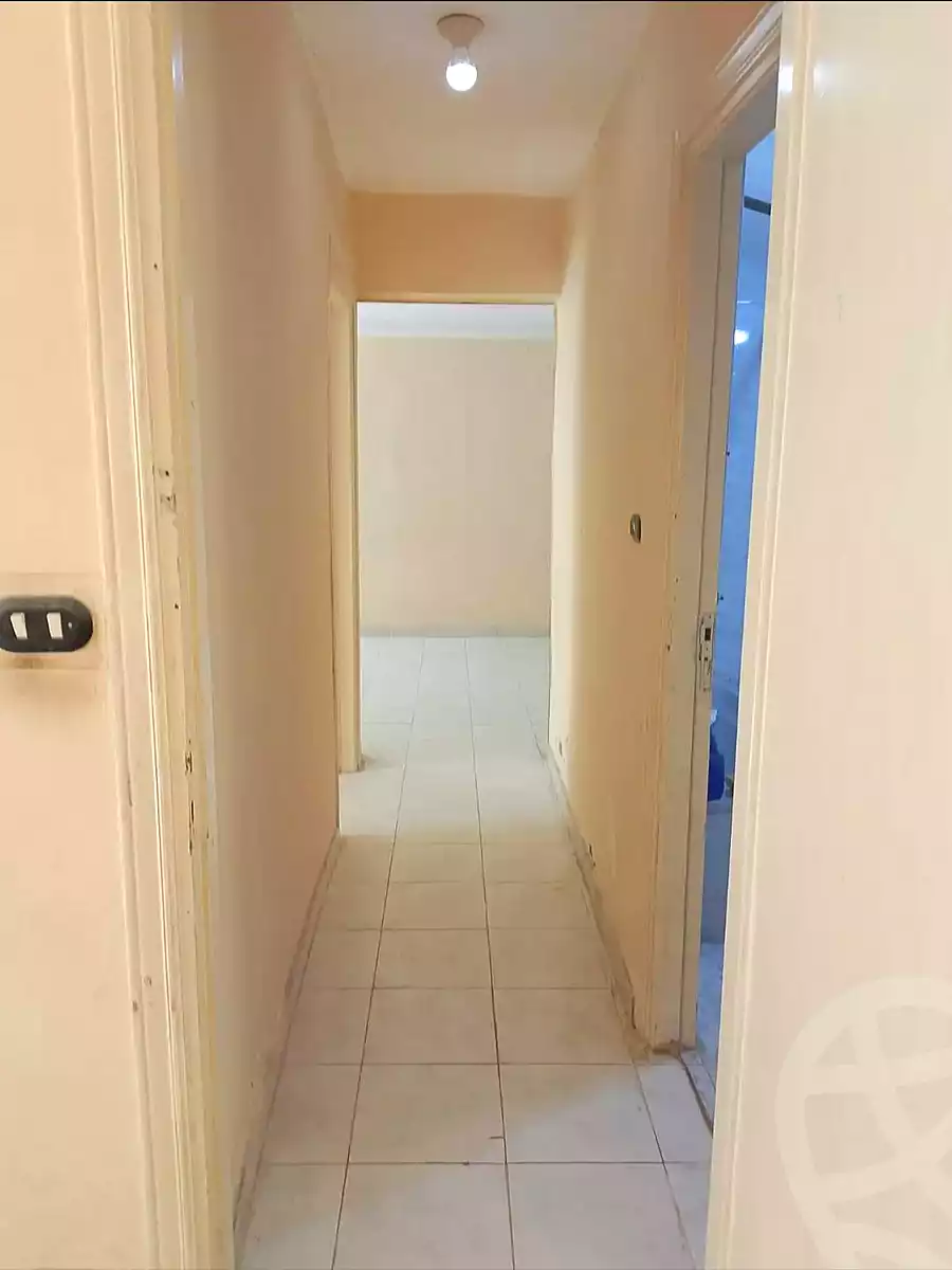 https://aqarmap.com.eg/en/listing/7142215-for-sale-alexandria-al-agamy-el-hanouvel-abd-el-moneam-gaber-st