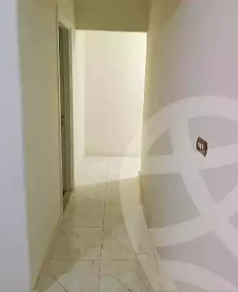 https://aqarmap.com.eg/ar/listing/7142423-for-rent-alexandria-miami-shr-jml-bd-lnsr
