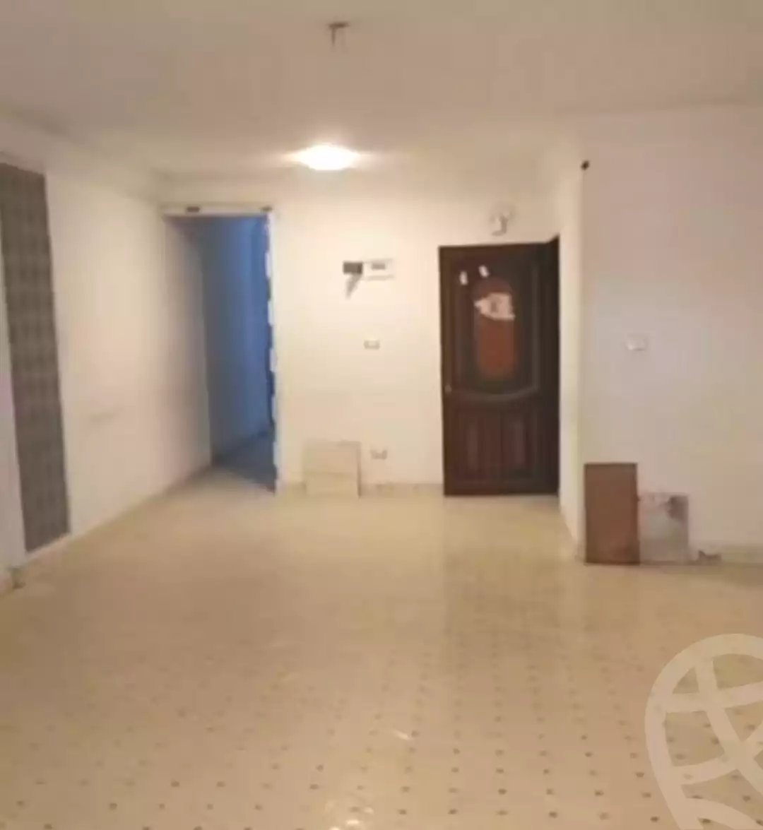 https://aqarmap.com.eg/ar/listing/7142453-for-rent-alexandria-al-agamy-el-hanouvel