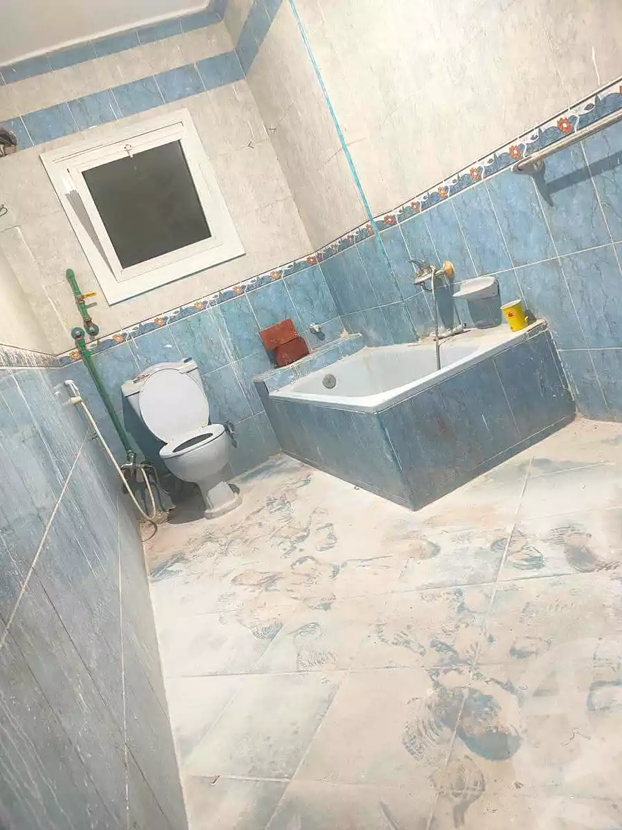 https://aqarmap.com.eg/en/listing/7142483-for-sale-cairo-helwan-helwan-el-sharkeya-latif-basha-st