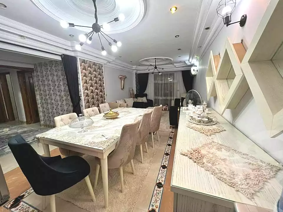 https://aqarmap.com.eg/en/listing/7142498-for-sale-cairo-ain-shams-jsr-lswys