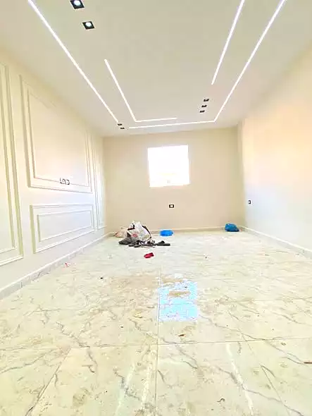 https://aqarmap.com.eg/en/listing/7142746-for-sale-alexandria-al-agamy-lbytsh-mecca-st