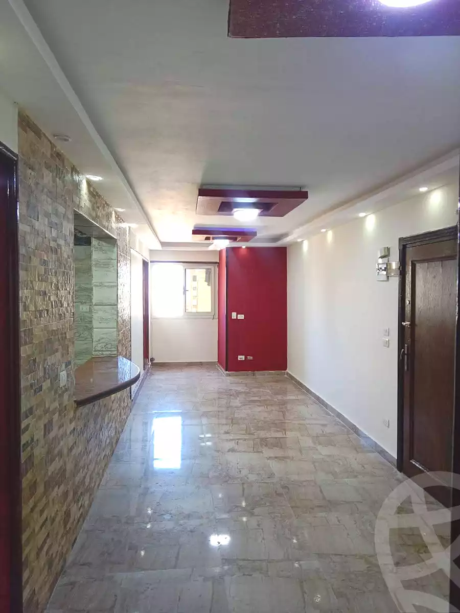 https://aqarmap.com.eg/en/listing/7142835-for-sale-alexandria-sydy-bshr