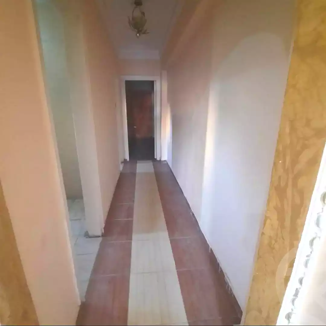 https://aqarmap.com.eg/ar/listing/7142996-for-sale-alexandria-al-agamy-el-hanouvel-al-asdakaa-st