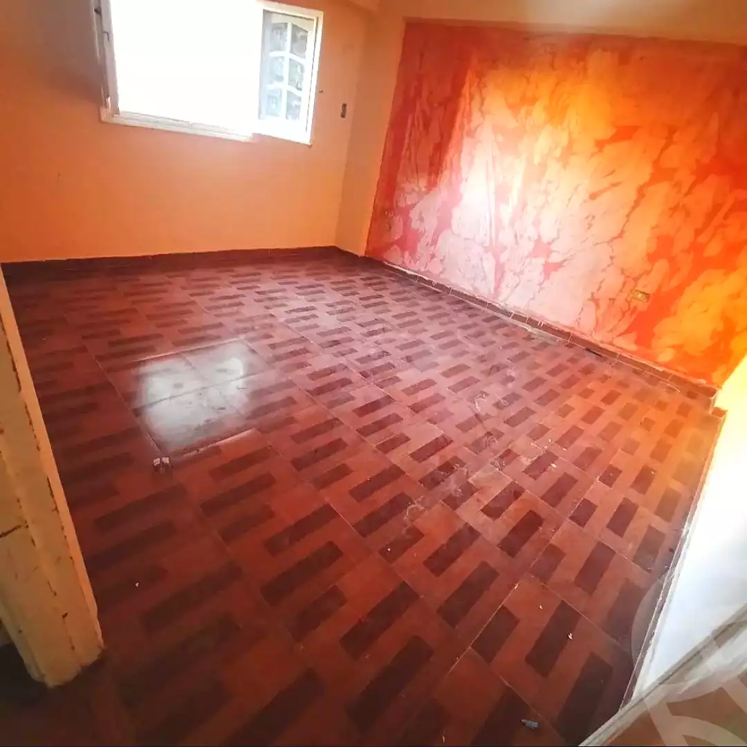 https://aqarmap.com.eg/ar/listing/7142996-for-sale-alexandria-al-agamy-el-hanouvel-al-asdakaa-st