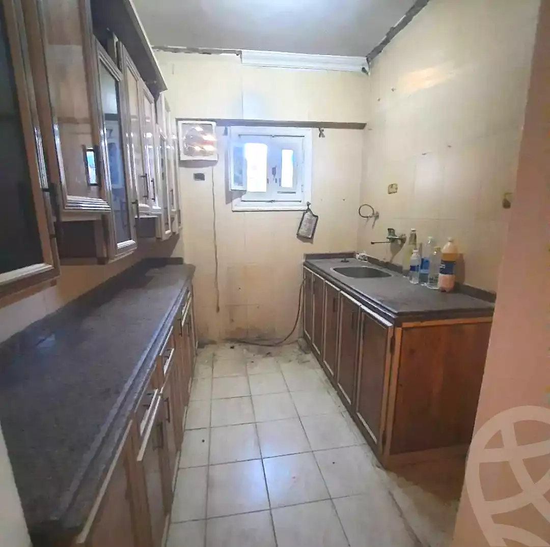 https://aqarmap.com.eg/ar/listing/7142996-for-sale-alexandria-al-agamy-el-hanouvel-al-asdakaa-st