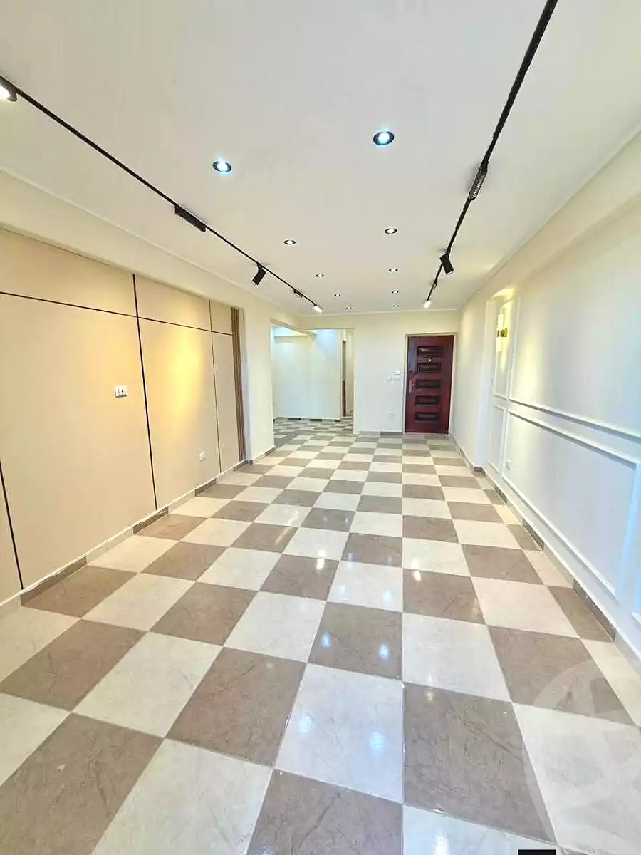 https://aqarmap.com.eg/ar/listing/7143142-for-sale-alexandria-al-agamy-lbytsh