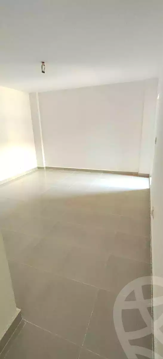 https://aqarmap.com.eg/ar/listing/7143136-for-rent-cairo-new-cairo-madinaty-tenth-zone-buildings-madinaty-b-10