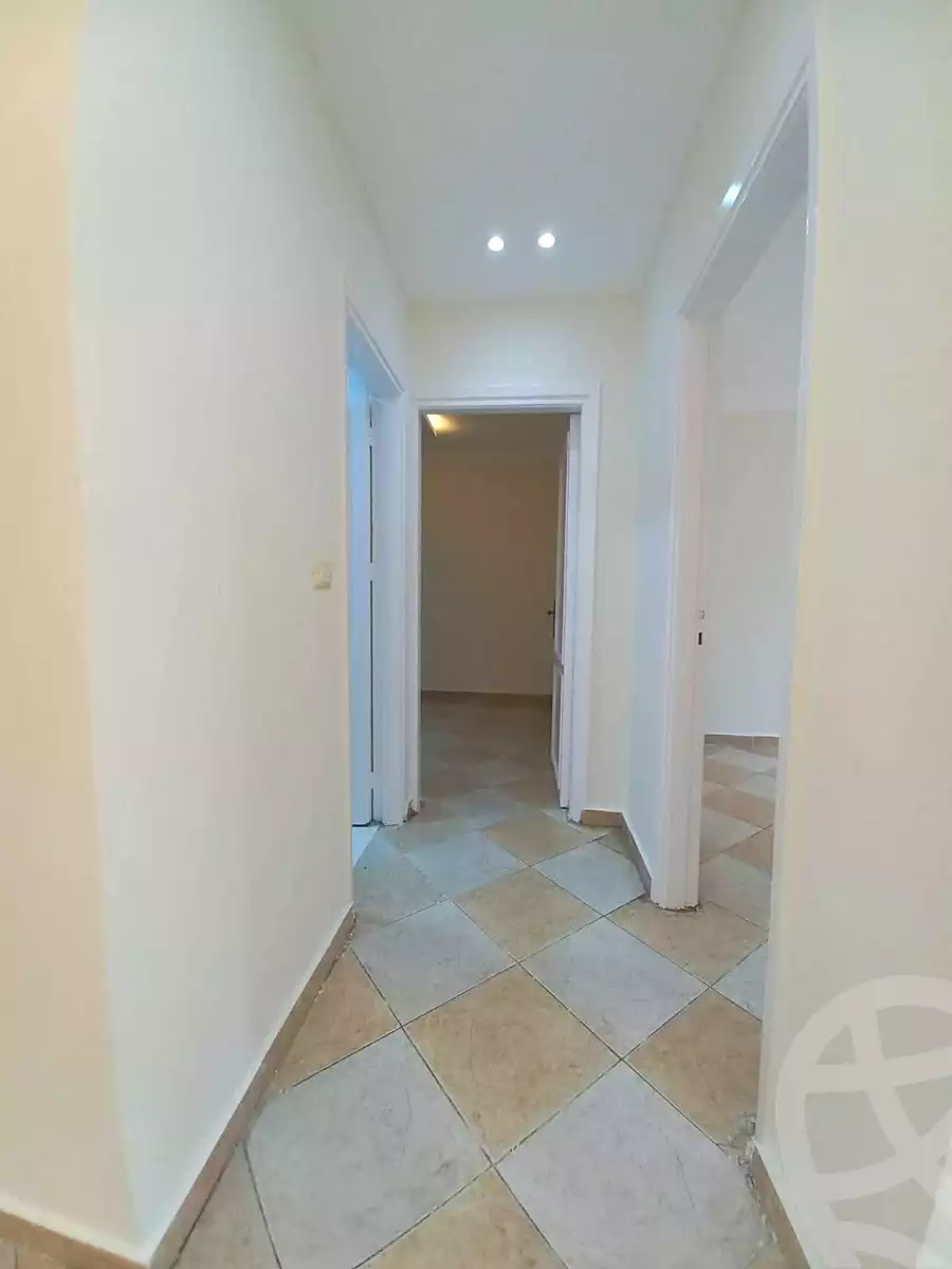 https://aqarmap.com.eg/en/listing/7143320-for-sale-alexandria-el-asafra-shr-45