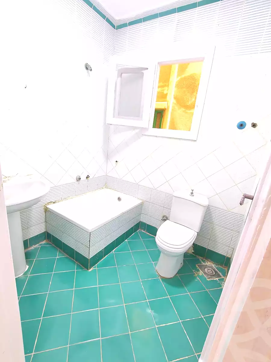 https://aqarmap.com.eg/ar/listing/7143326-for-sale-alexandria-al-agamy-shataa-el-nakheel-street-10