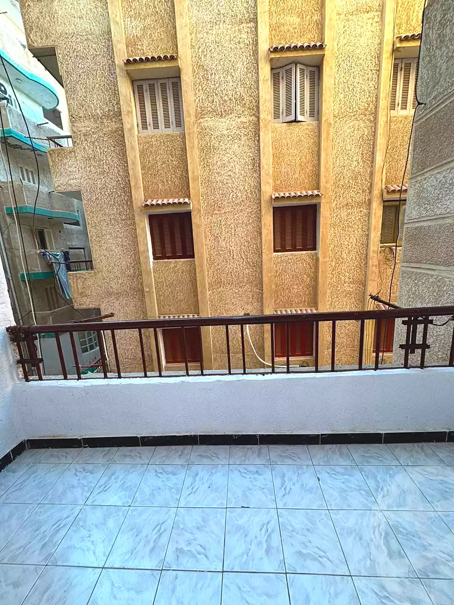 https://aqarmap.com.eg/ar/listing/7143359-for-sale-alexandria-al-agamy-shataa-el-nakheel