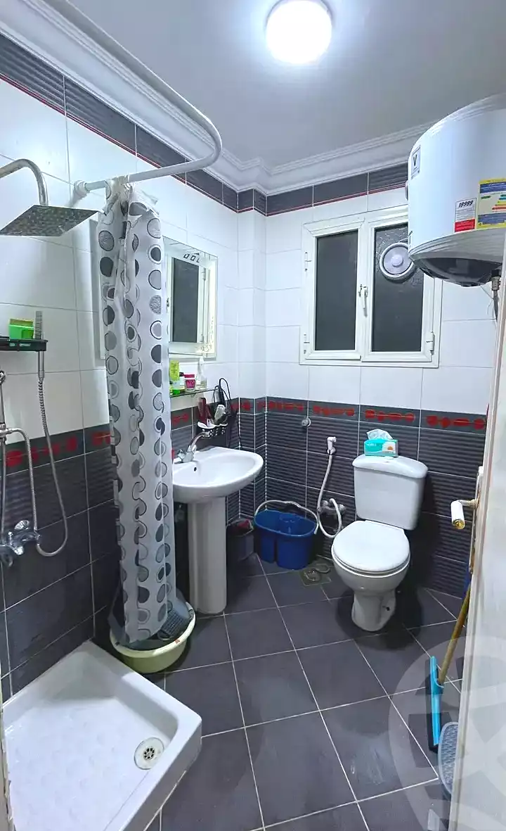 https://aqarmap.com.eg/ar/listing/7143401-for-sale-alexandria-al-agamy-lbytsh-bianchiii