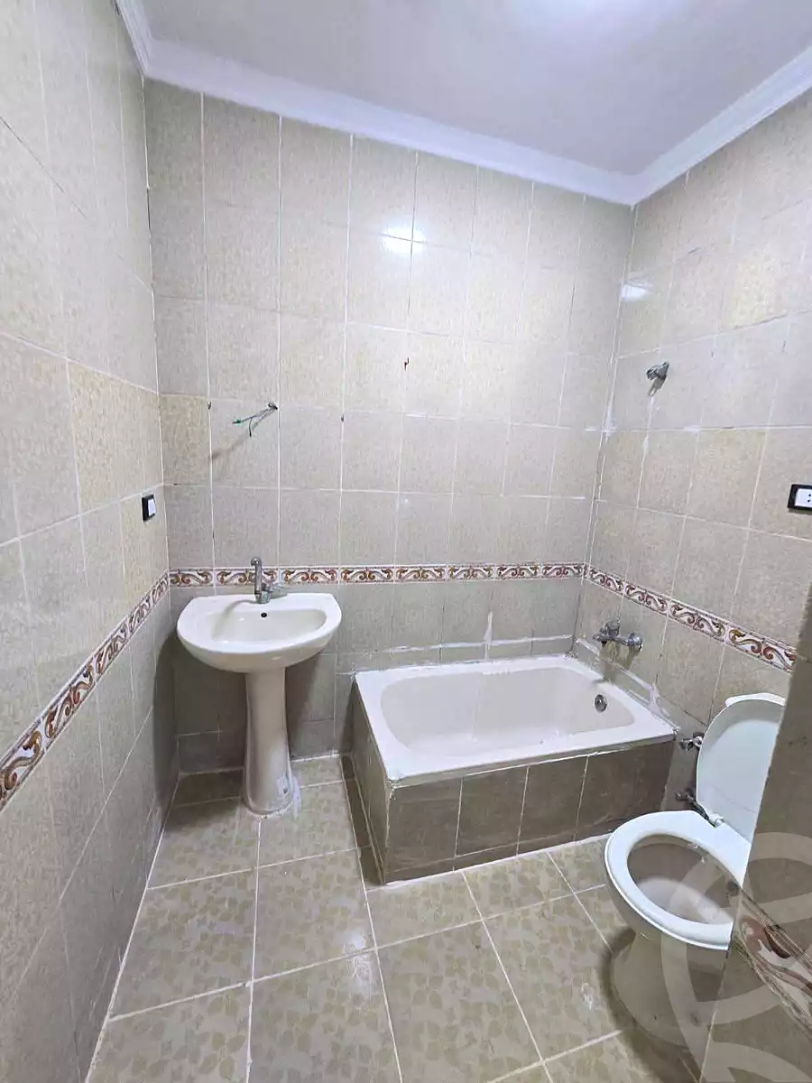 https://aqarmap.com.eg/ar/listing/7143431-for-sale-alexandria-al-agamy-shataa-el-nakheel