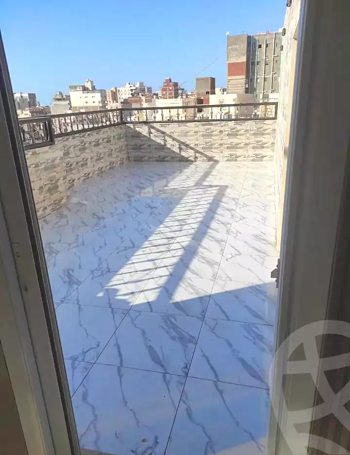 https://aqarmap.com.eg/ar/listing/7143503-for-sale-alexandria-sydy-bshr-sydy-bshr-bhry-shr-mhmd-njyb